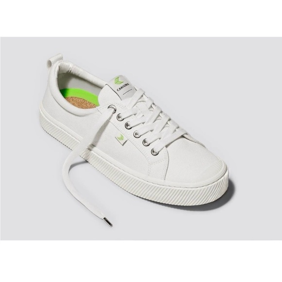 Cariuma OCA Canvas Sneakers / Lace -up - Picture 6 of 7